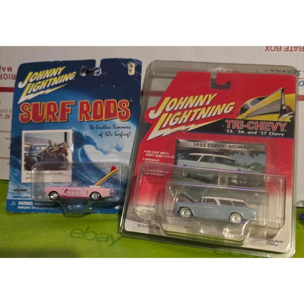 Vtg Johnny Lightning Tri-Chevy 1955 Chevy Nomad Die-Cast Car & Surf Rods Lot